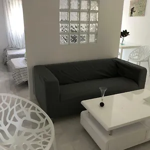 https://bubu-beach-2-a.in-canary-islands.com